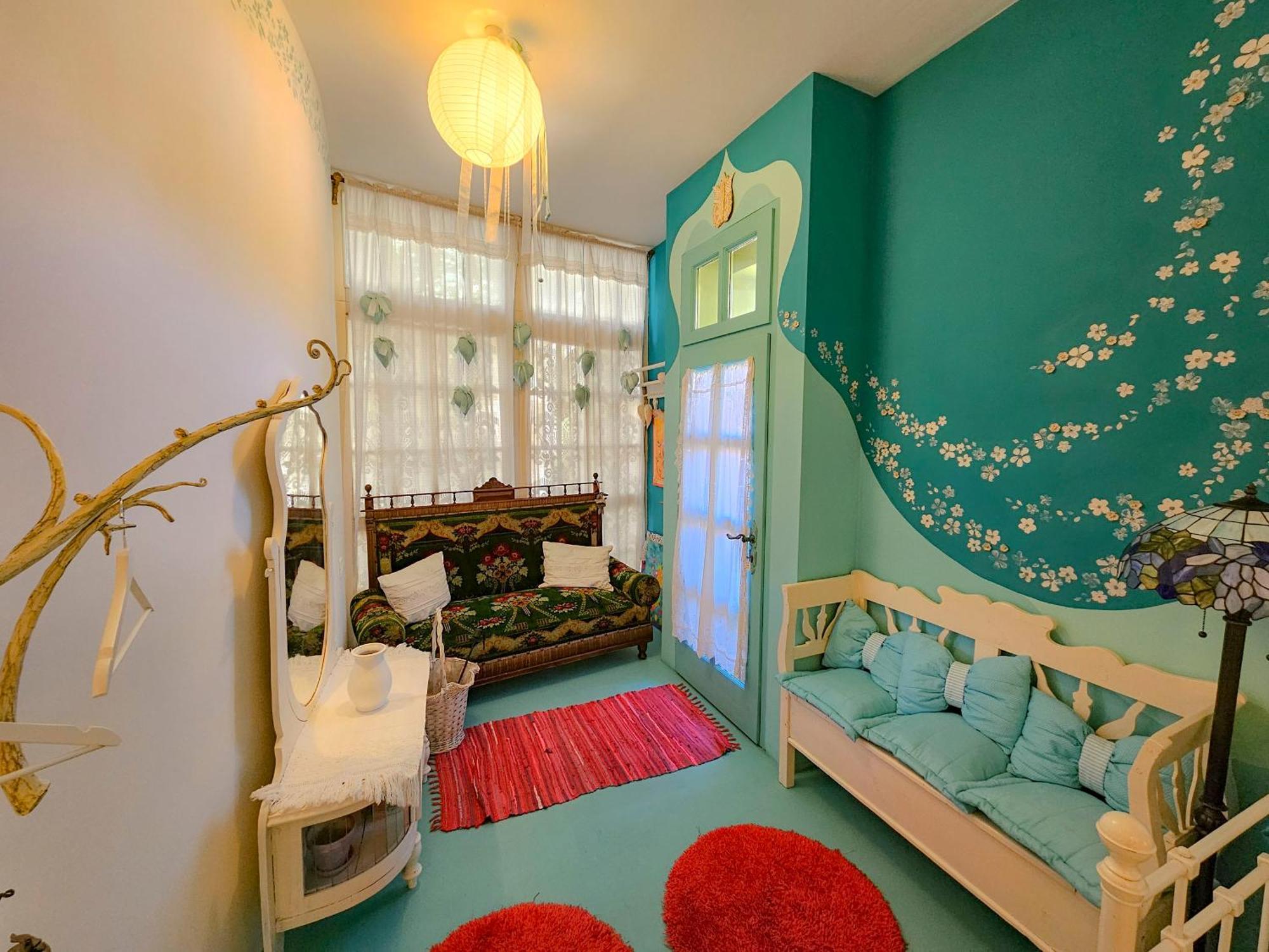 מלון דברצן Feher Tulipan Apartman מראה חיצוני תמונה