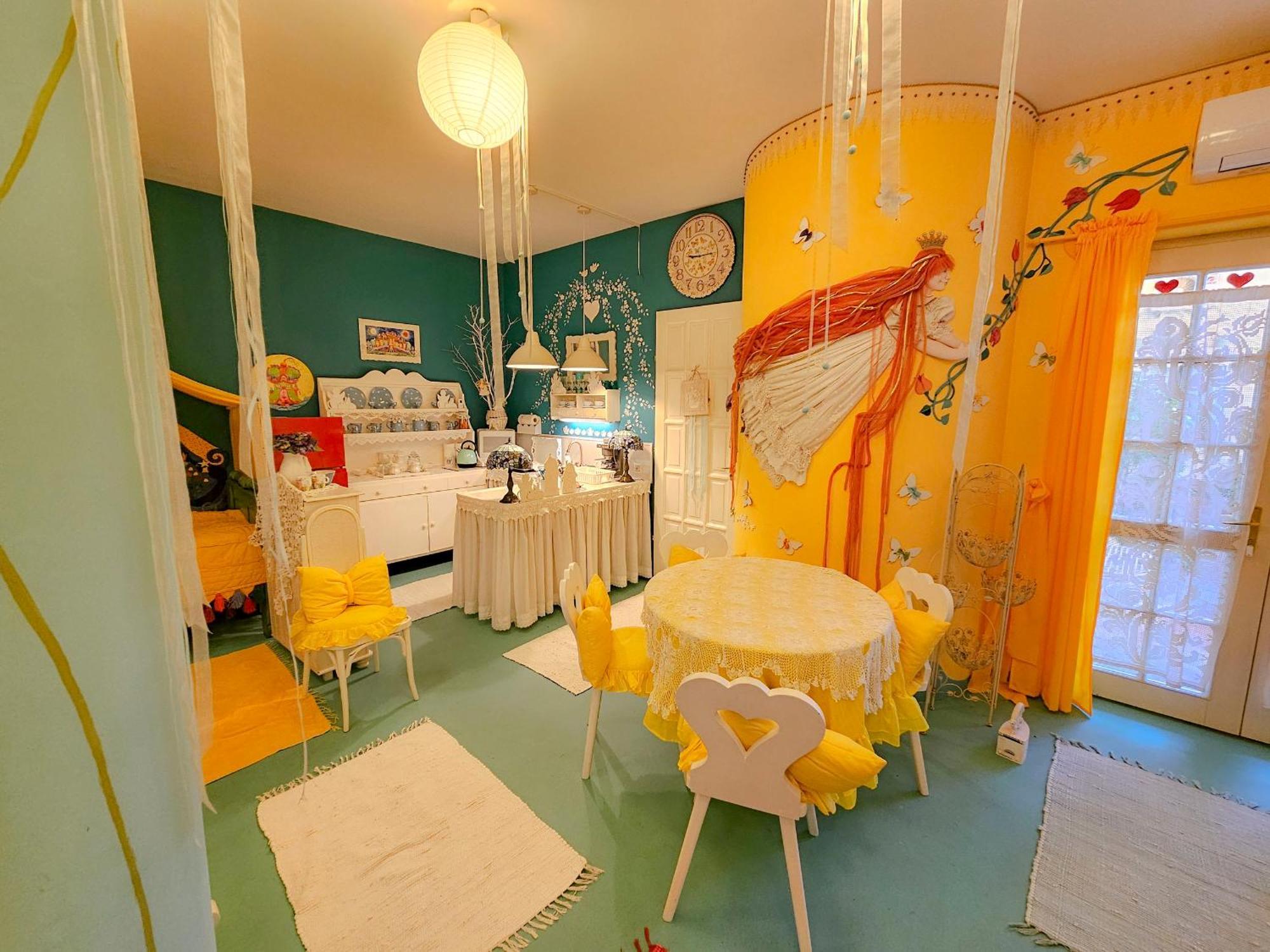 מלון דברצן Feher Tulipan Apartman מראה חיצוני תמונה